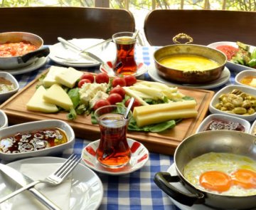 İki kalp arasında en kısa yol en lezzetli olandır.